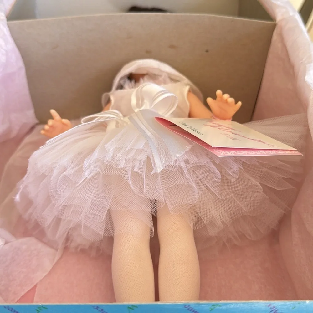 Madame Alexander doll 13” Degas dance lesson